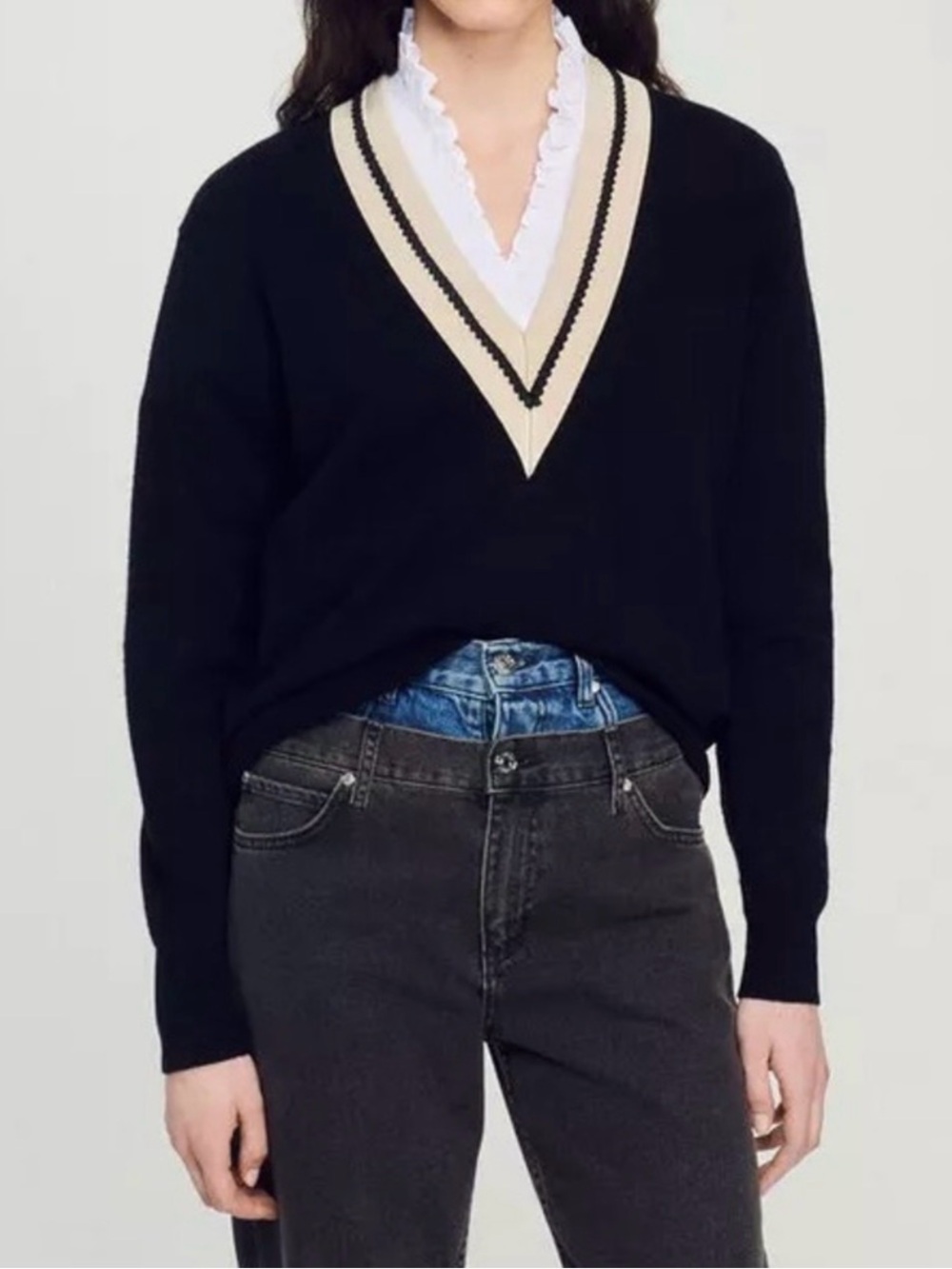 Women's Black V-Neck Sweater with Cream Contrast Trim size M